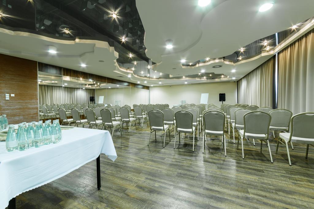 Hotel Sanvit Lake Resort & Spa 奥克宁卡 外观 照片