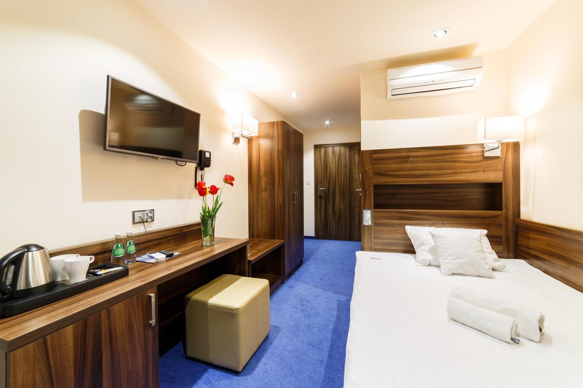 Hotel Sanvit Lake Resort & Spa 奥克宁卡 外观 照片